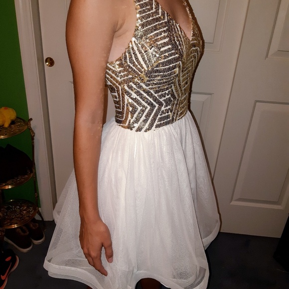 Homecoming dress - Picture 3 of 5